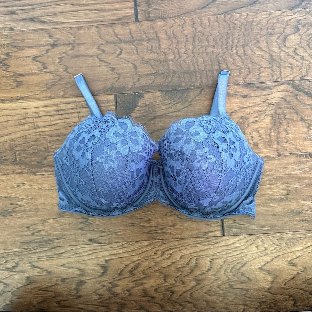 Victoria’s Secret Blue Lace Dream Angels Lined Demi Bra - 34DDD
